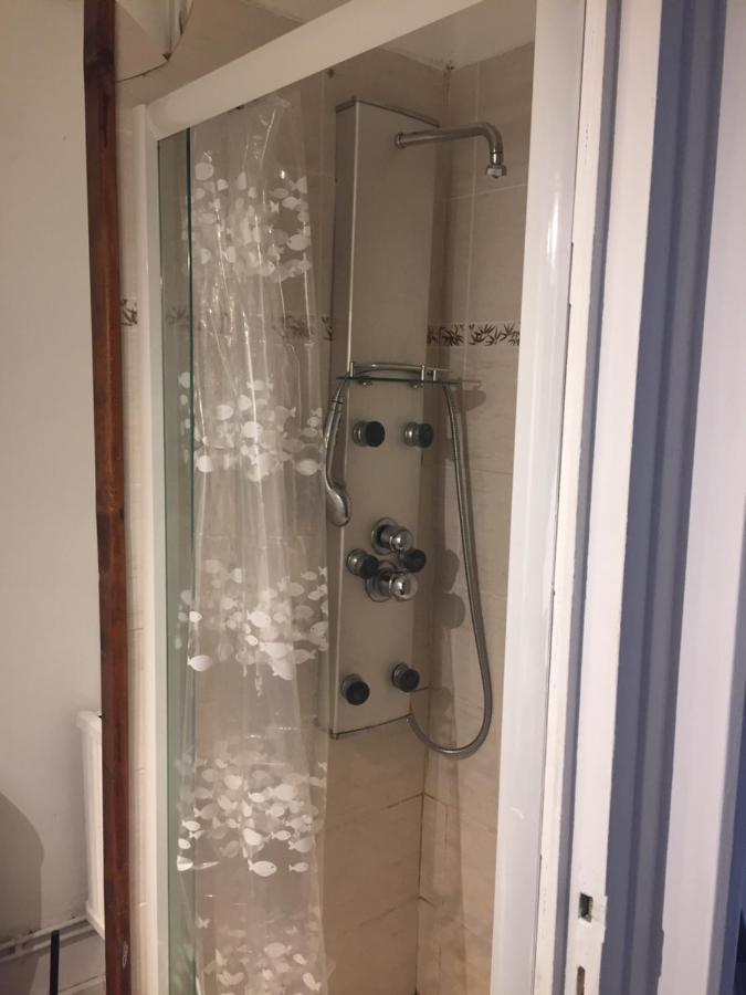 Appartement Le Victor Hugo 2 D Et Sa Pizza Offerte à Aurillac Extérieur photo